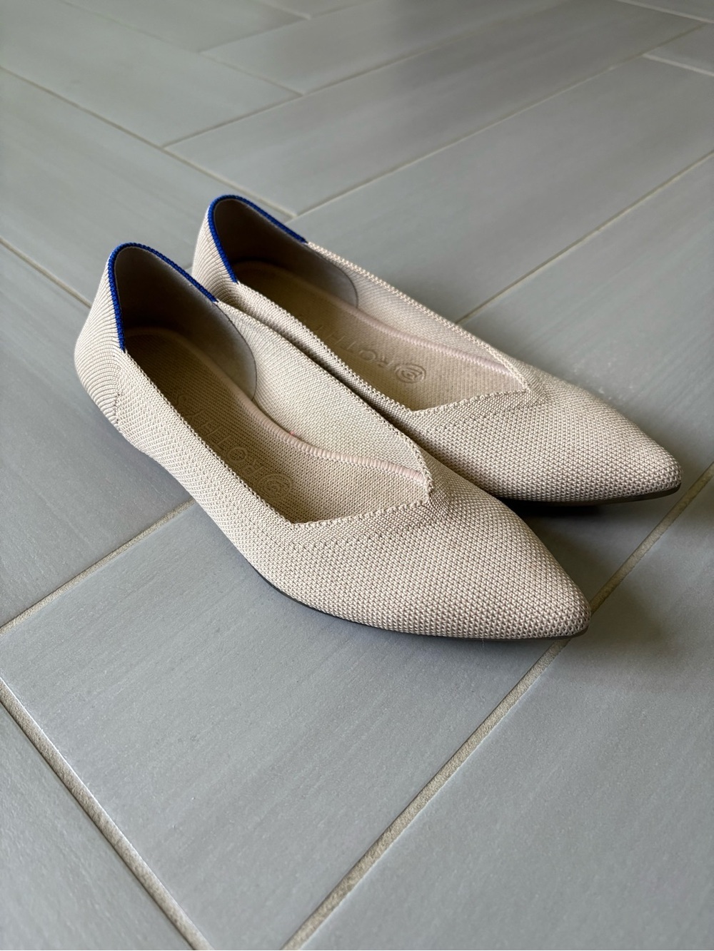 Rothy’s The Point Flats | Ecru with Blue Trim